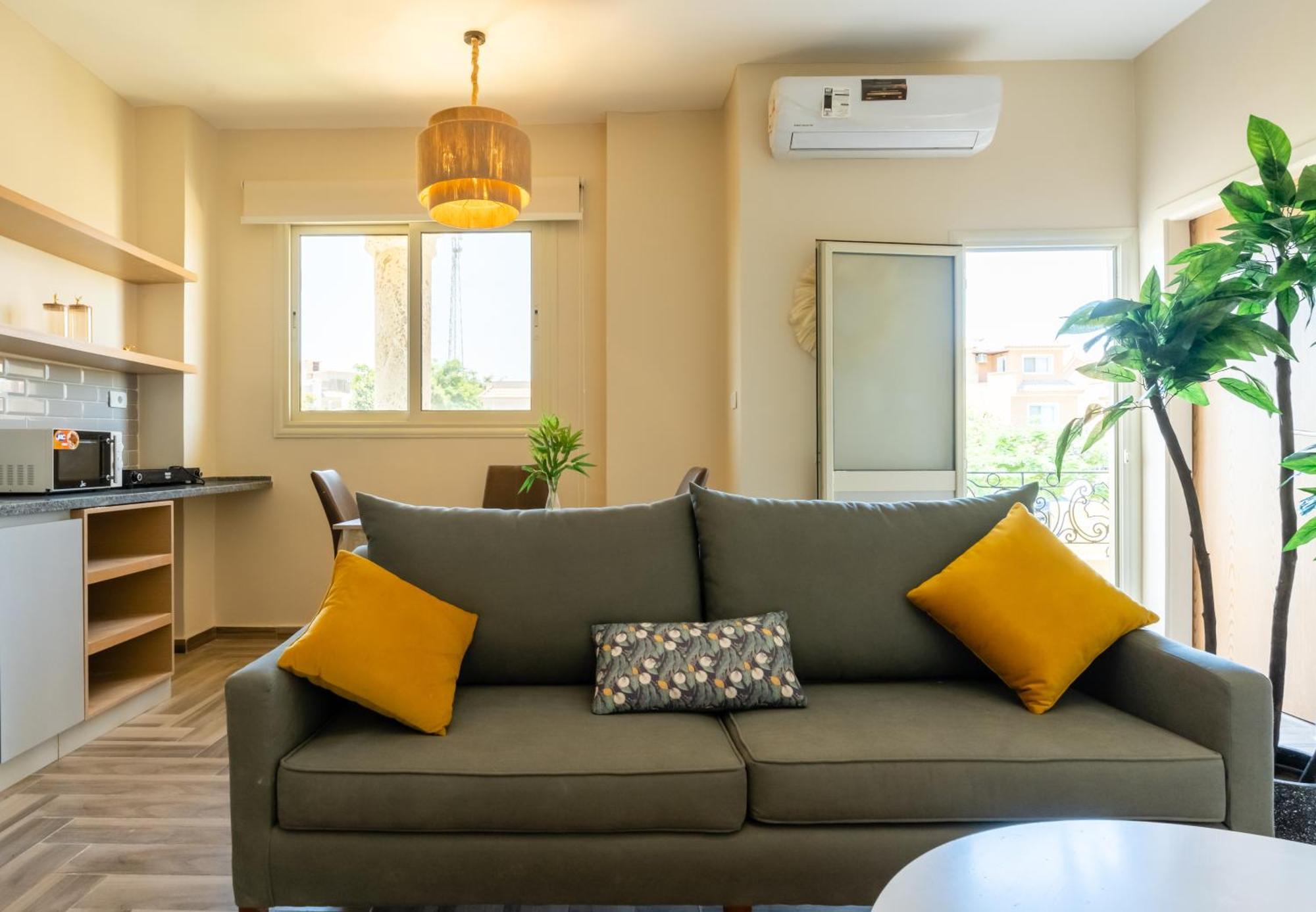 Apartment Bird Nest Near Arkan Plaza