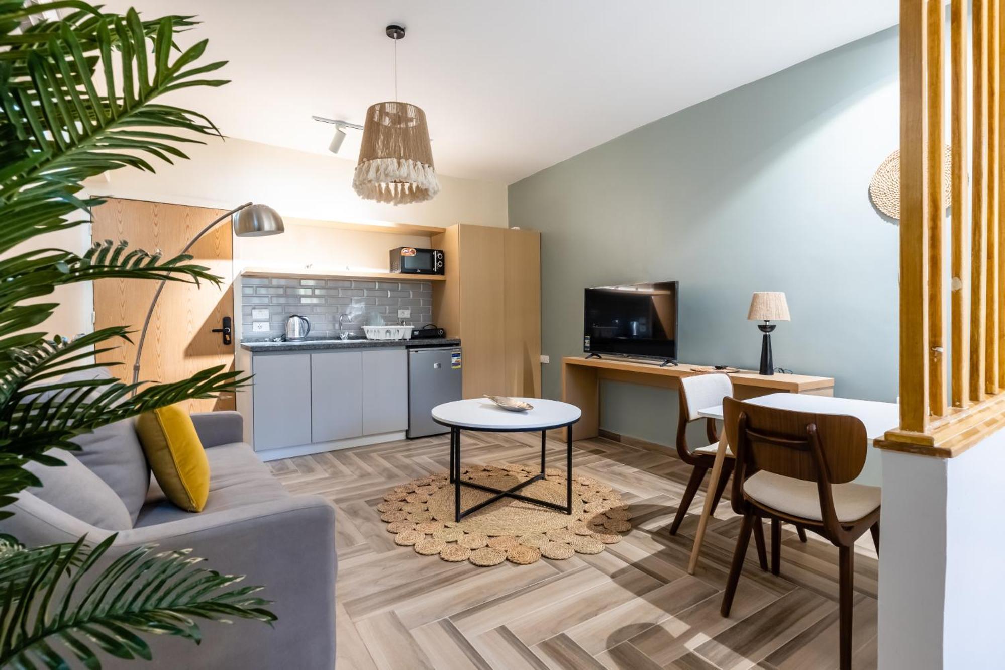 Apartment Bird Nest Near Arkan Plaza *